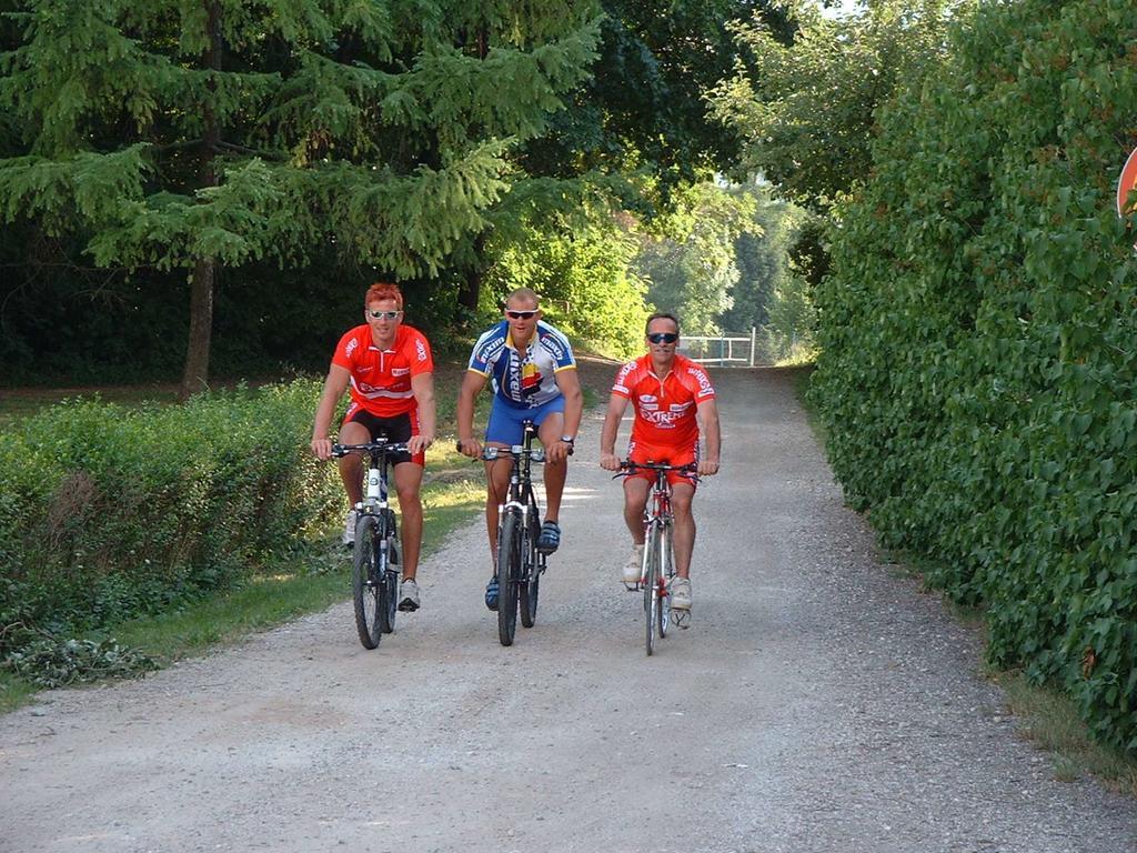 Sport Manca Garni Hotel Radovljica Exterior foto